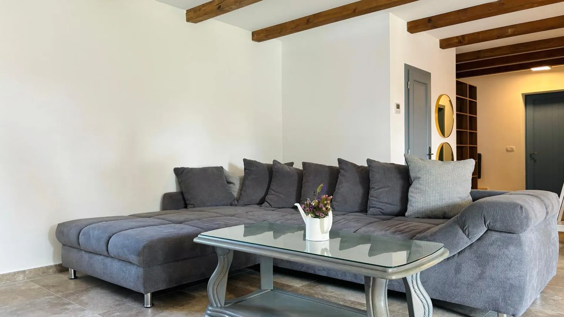 Villa Francesca, Buje Kastel 0*,  Croatia